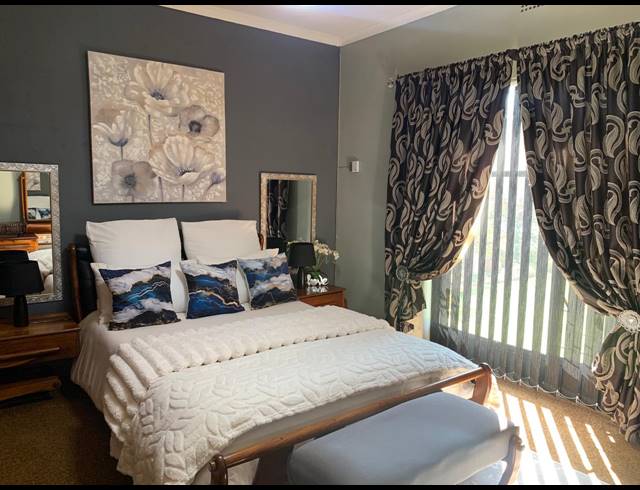 3 BEDROOM HOUSE FOR SALE IN VANDERBIJLPARK SE 6